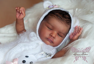 Kit Bébé Reborn "Flora" by Priscila Lopez