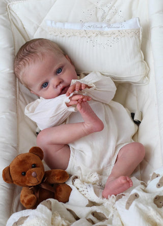 Kit bébé reborn "Primrose éveillée" by Laura lee Eagles