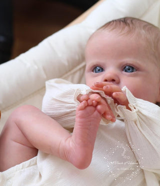 Kit bébé reborn "Primrose éveillée" by Laura lee Eagles