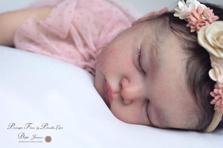 Kit Bébé Reborn "Flora" by Priscila Lopez