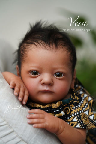 Kit bébé reborn "Vera" by Güdrün Legler