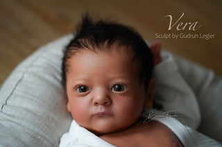 Kit bébé reborn "Vera" by Güdrün Legler