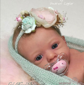 Kit bébé reborn "Felicia" by Güdrün Legler
